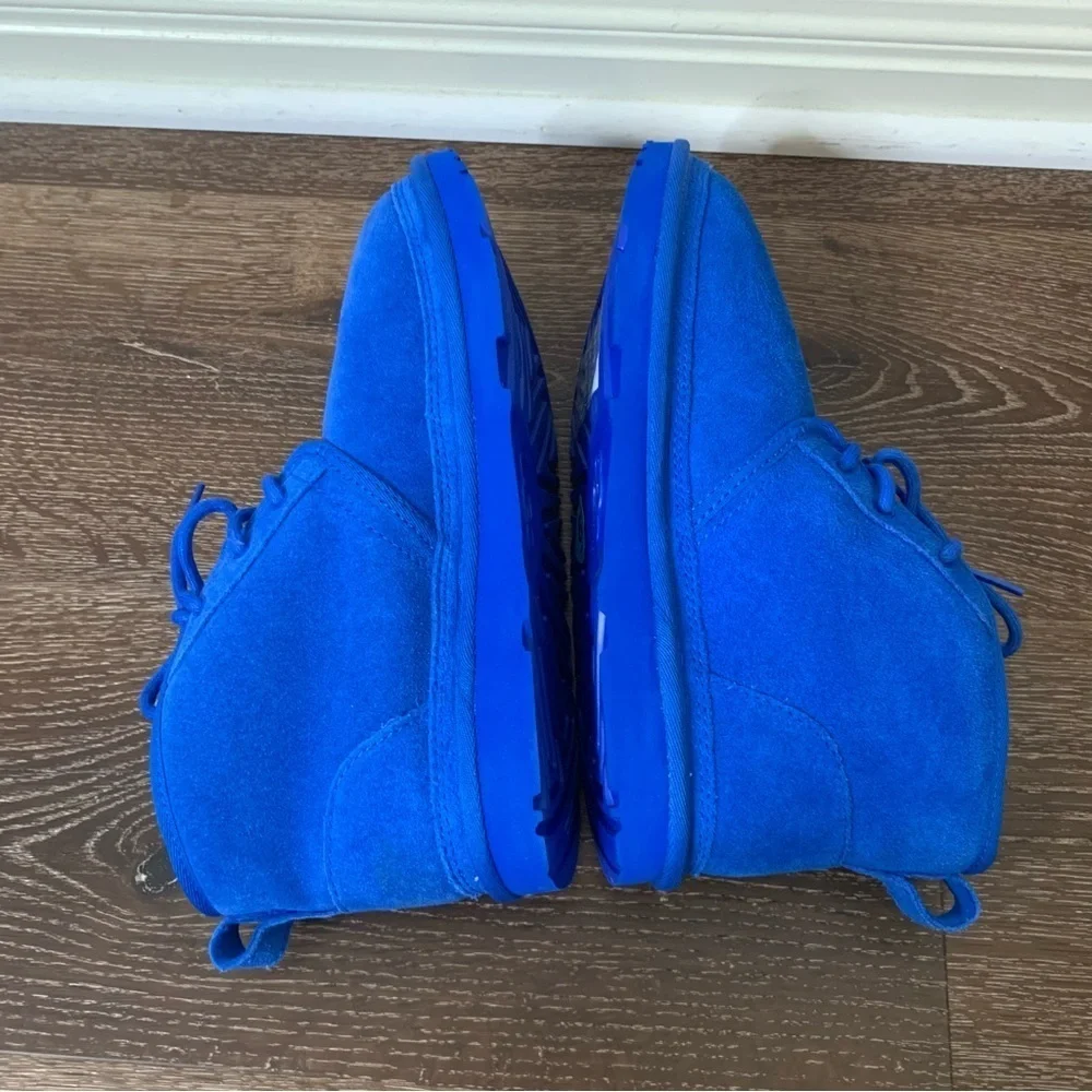 UGG Neumel II Boot Blue Big Kids 6 / Womens 8